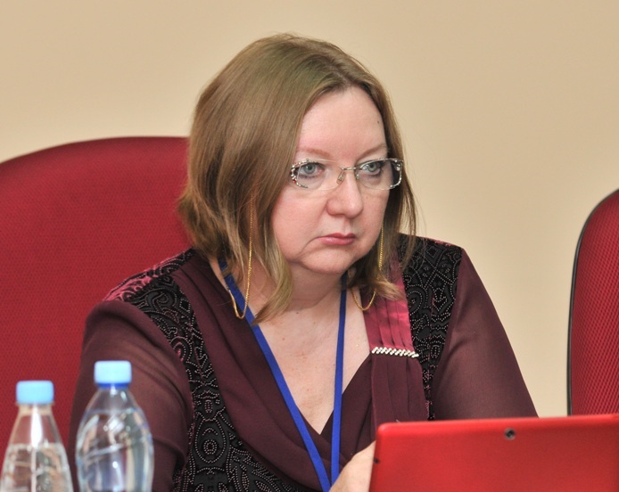 Апыхтина Ирина Евгеньевна
