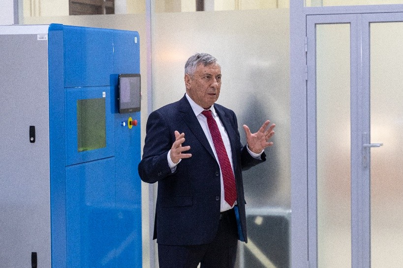 Алексей Попович.jpg Алексей Попович.jpg