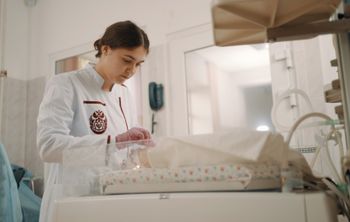В СибГМУ разрабатывают диагностическую панель для недоношенных детей