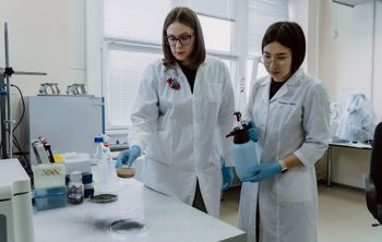 Новосибирские ученые создали жидкий пылеподавитель