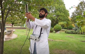 Биологи научной лаборатории ЧГУ им. А.А. Кадырова проводят полевые исследования