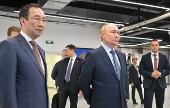 Владимир Путин посетил креативный кластер «Квартал труда» в Якутии 