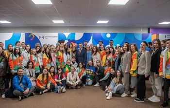 На Всемирном фестивале молодежи Валерий Фальков пообщался с участниками «Медиапотока» и рассказал о проектах по развитию науки и высшего образования   