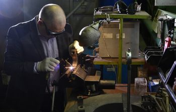 Технология мордовских ученых позволяет эффективно восстанавливать коренные опоры блоков цилиндров двигателей КамАЗ