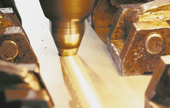 Российские инженеры разработали первую отечественную установку для сварки трением с перемешиванием