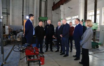 Научные разработки ученых ТГАСУ оценил глава Минстроя РФ