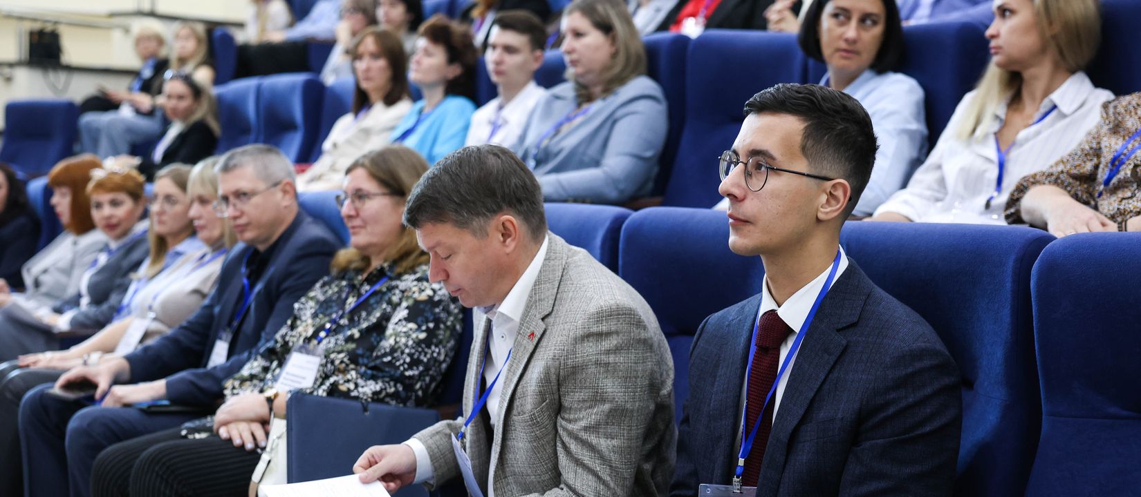 От программ к решениям: сессии кросс-вузовской экспертизы прошли в 13 университетах «Приоритета-2030»