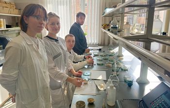 Ученые из Челябинска создают наноудобрения для защиты растений от засухи