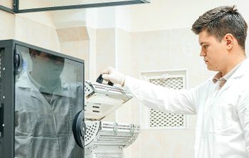 Физики ТПУ создали доступный отечественный композит — водородный накопитель