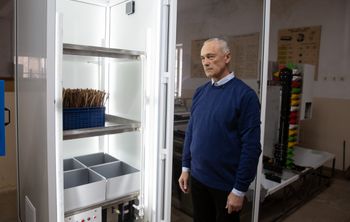 Крымские ученые создали первый в России мобильный модуль для прививки винограда 