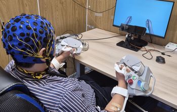 Экзоскелет прочитает мысли: в МГППУ разработали метод восстановления после инсульта с помощью квазидвижений