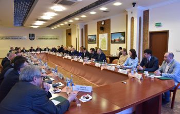 По пути больших исследований