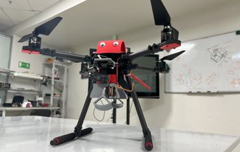 Беспилотник для доставки и выгрузки особо важных грузов