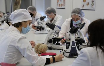 Как университеты-участники программы «Приоритет 2030» встречают День науки?