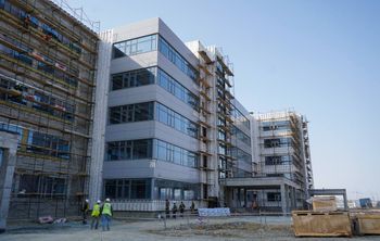 СахГУ набирает сотрудников для работы в лабораториях кампуса мирового уровня