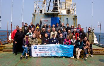 Ученые СахГУ проводят радиоэкологический мониторинг океана