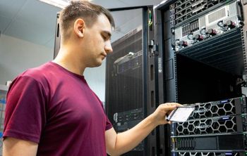 Лаборатории многомасштабного моделирования, компьютерного зрения и слуха появятся в ЮУрГУ