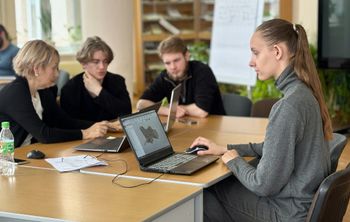 Студентка ТОГУ создает мини-экструдер, который превращает пластиковый мусор в материал для 3D-печати